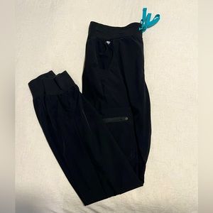 FIGS Zamora FREEx jogger scrubs pants
